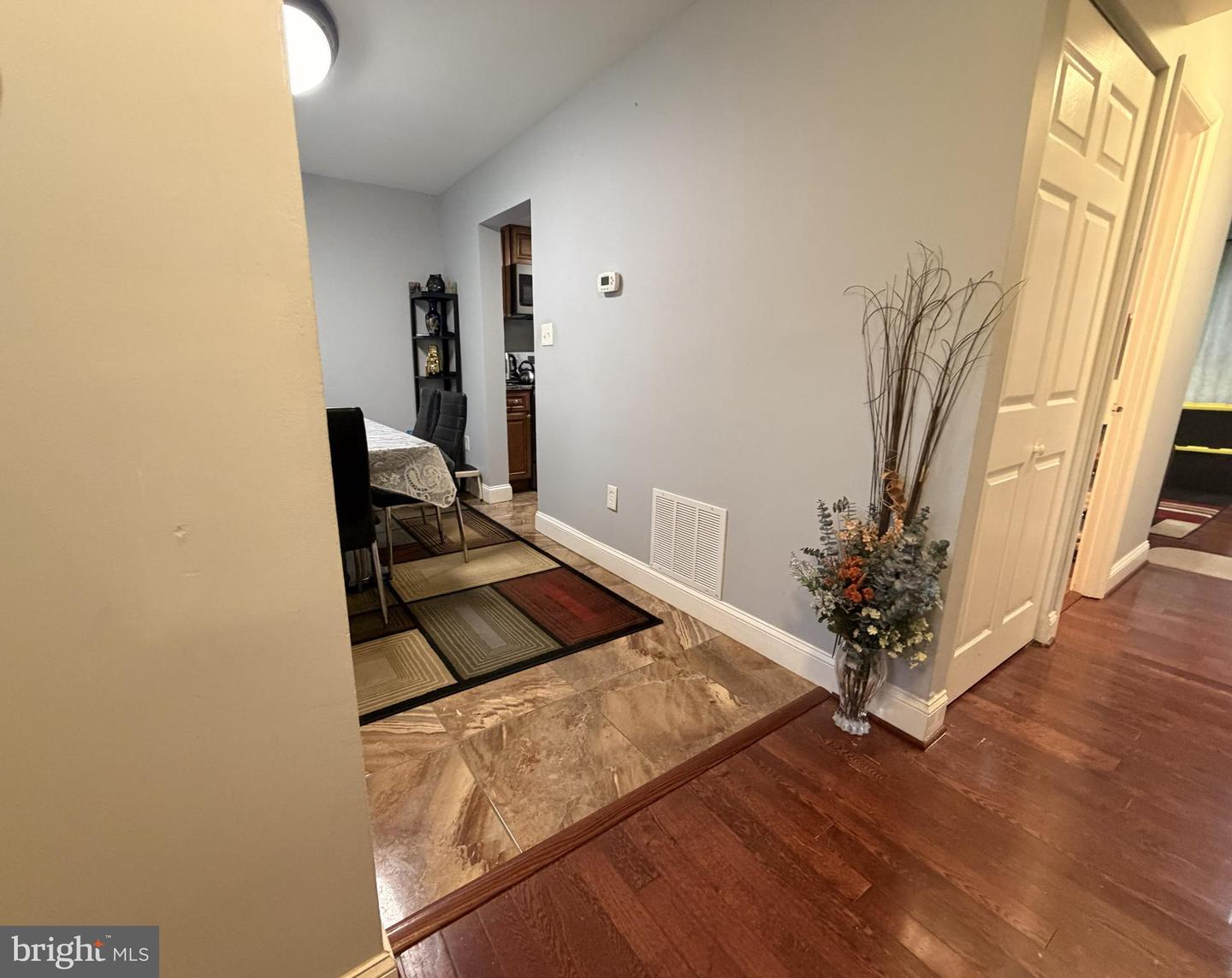 7285 Wood Hollow Ter Property Photo 11