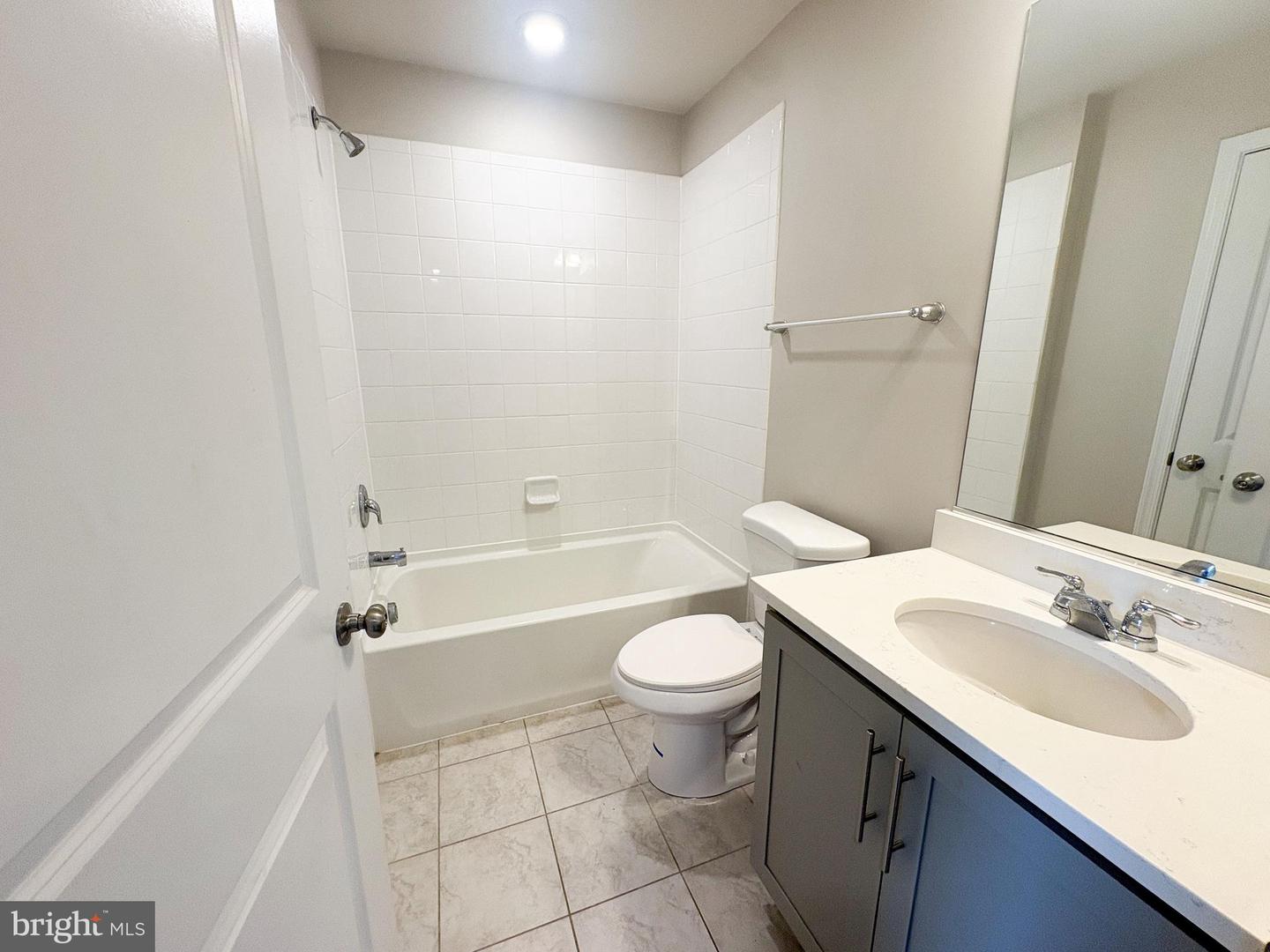 9623 Fagan Dr Property Photo 28
