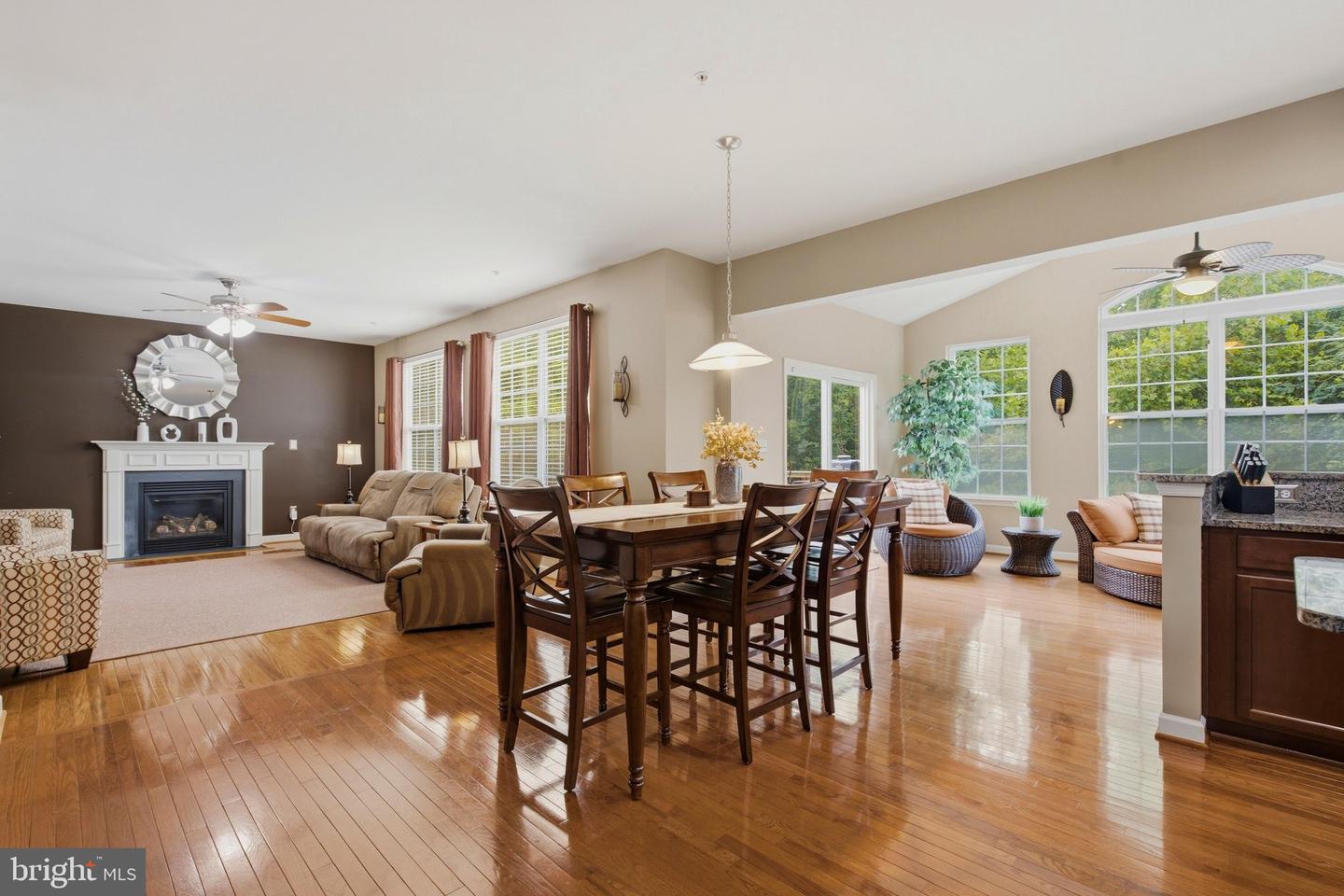 7213 Autumn Blaze Ct Property Photo 26