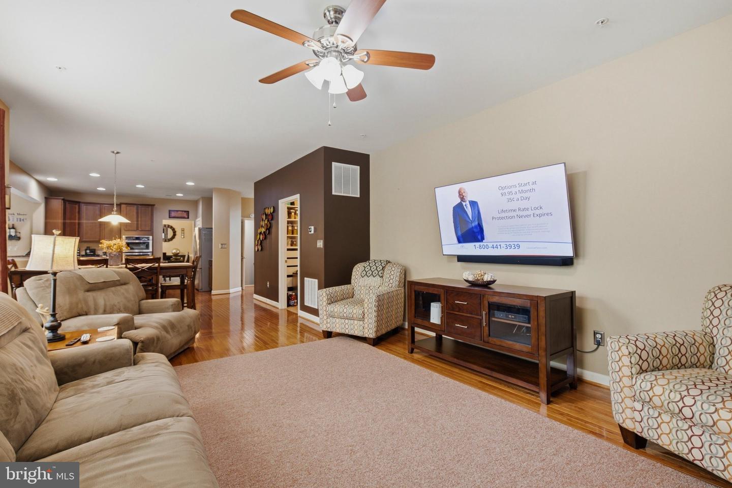 7213 Autumn Blaze Ct Property Photo 29