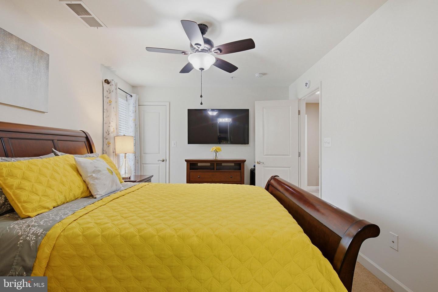7213 Autumn Blaze Ct Property Photo 49