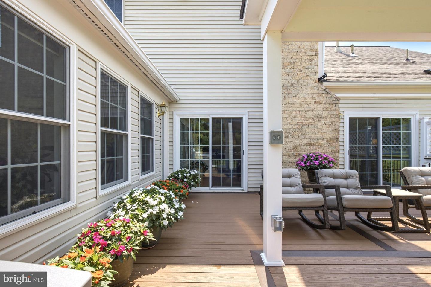14407 Secretariat Dr Property Photo 5