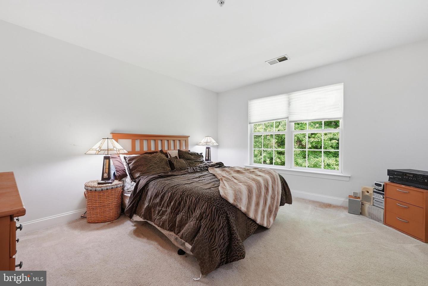 9009 Eldon Dr Property Photo 26