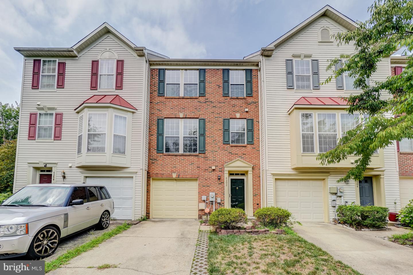 4302 Day Lily Dr Property Photo 1