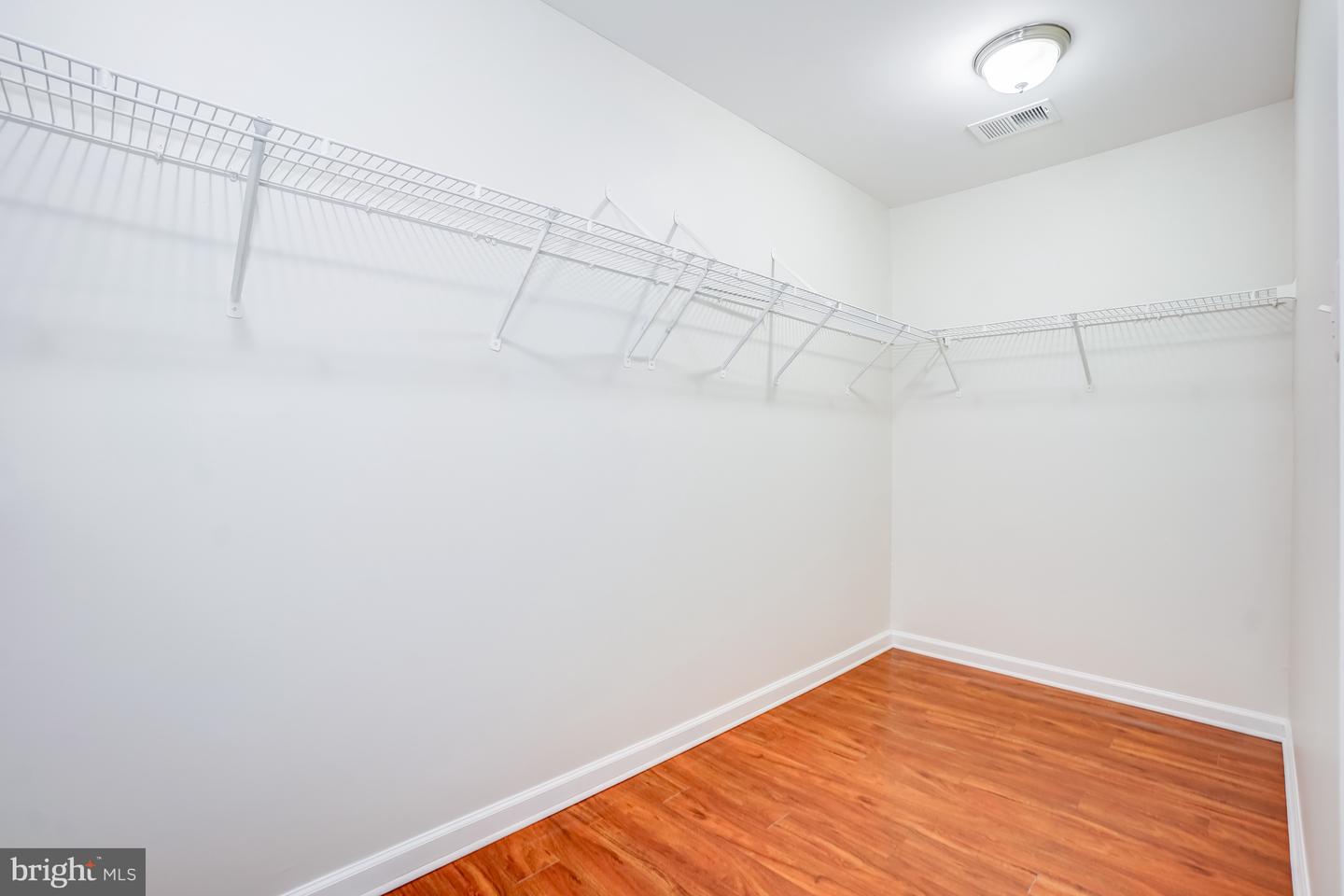 4302 Day Lily Dr Property Photo 21