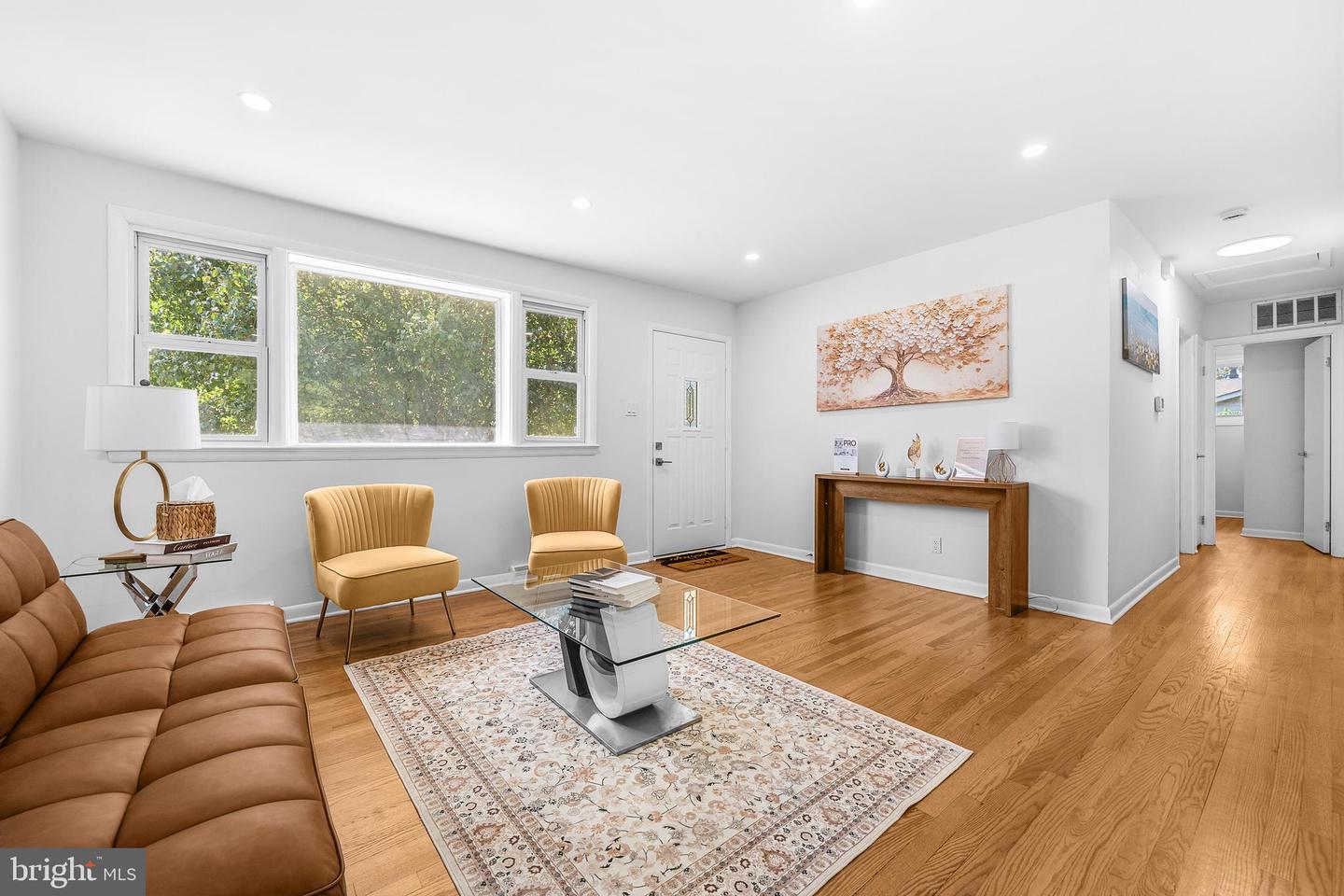 8618 Lantern Ln Property Photo 11