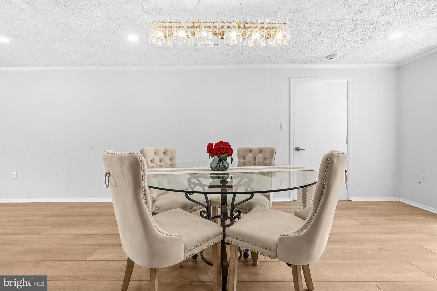 8618 Lantern Ln Property Photo 17