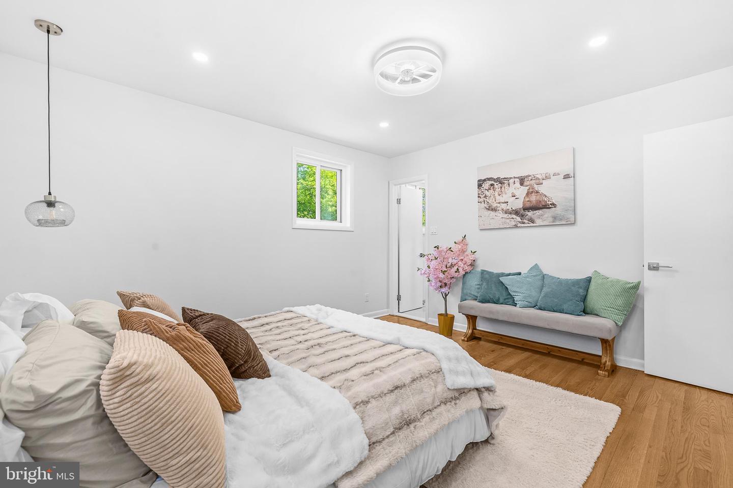8618 Lantern Ln Property Photo 25