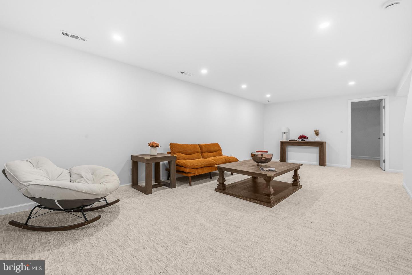 8618 Lantern Ln Property Photo 30