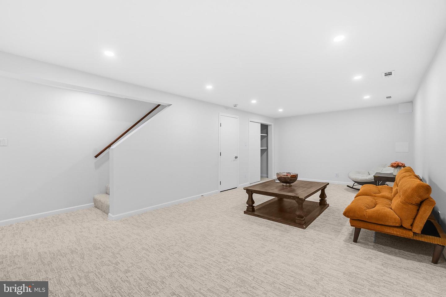 8618 Lantern Ln Property Photo 33