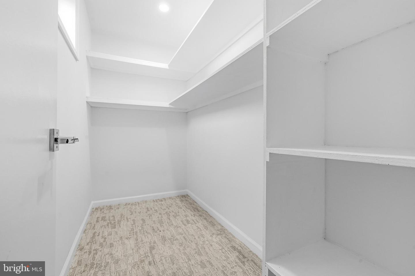 8618 Lantern Ln Property Photo 37