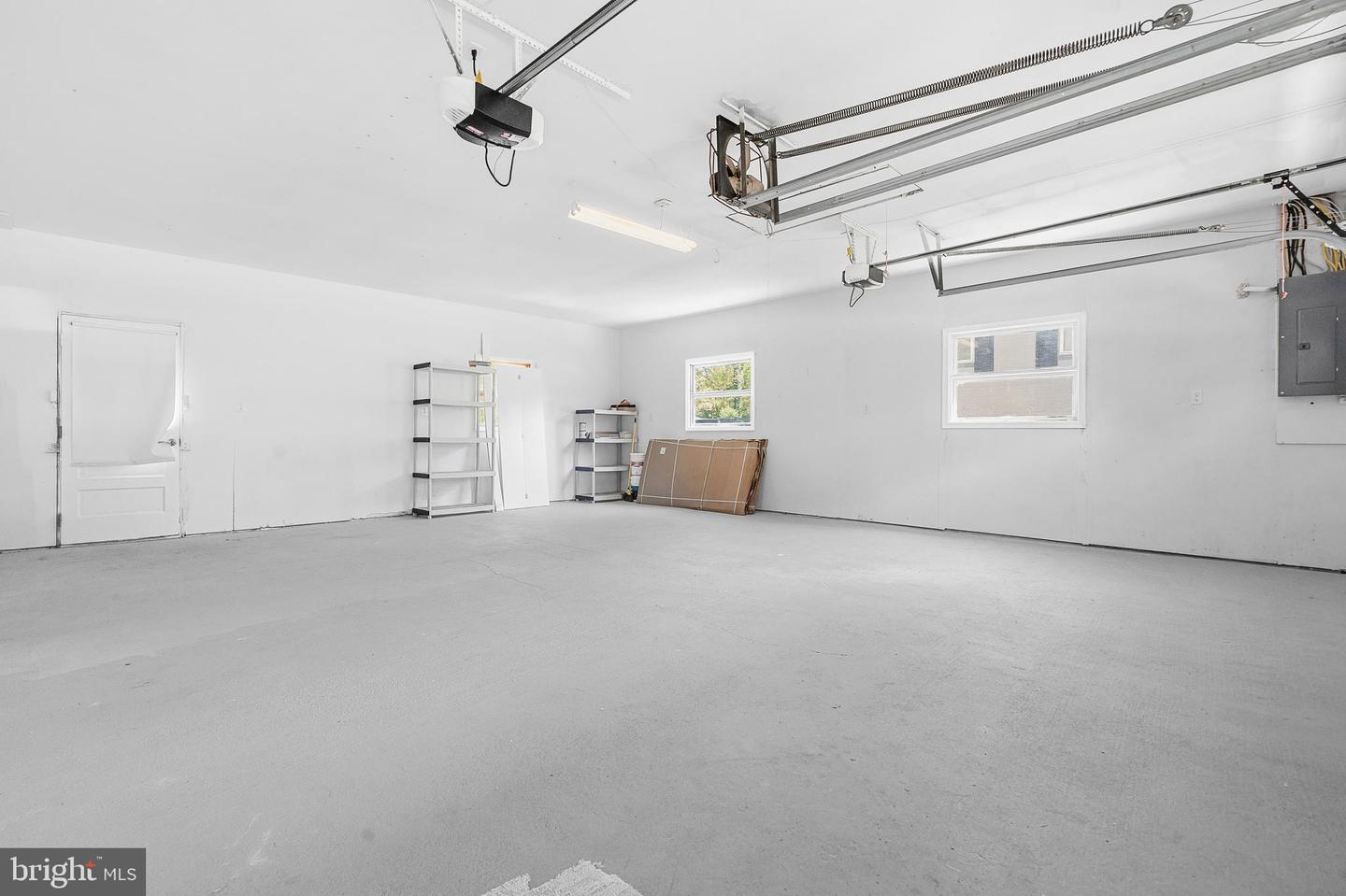8618 Lantern Ln Property Photo 42