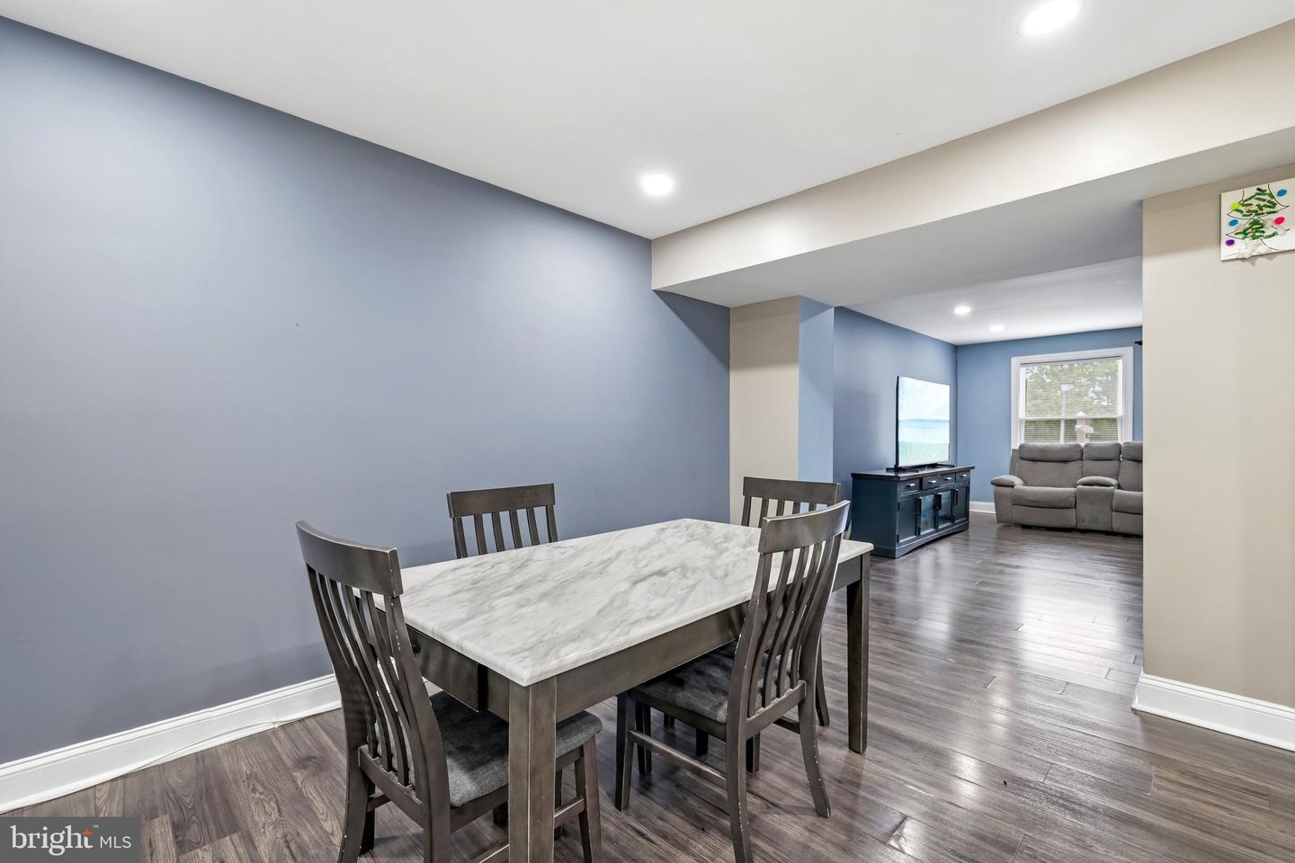 8144 Imperial Dr #4-c Property Photo 15