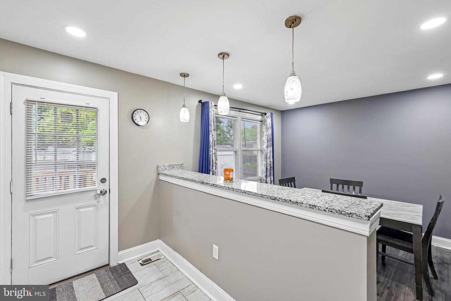 8144 Imperial Dr #4-c Property Photo 18