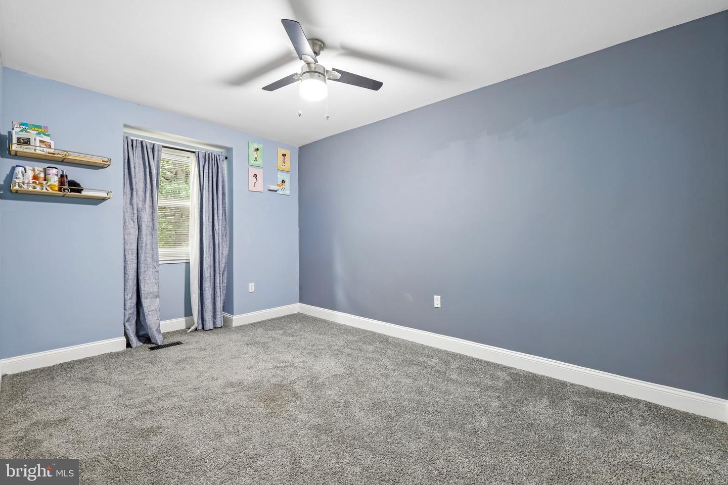 8144 Imperial Dr #4-c Property Photo 21