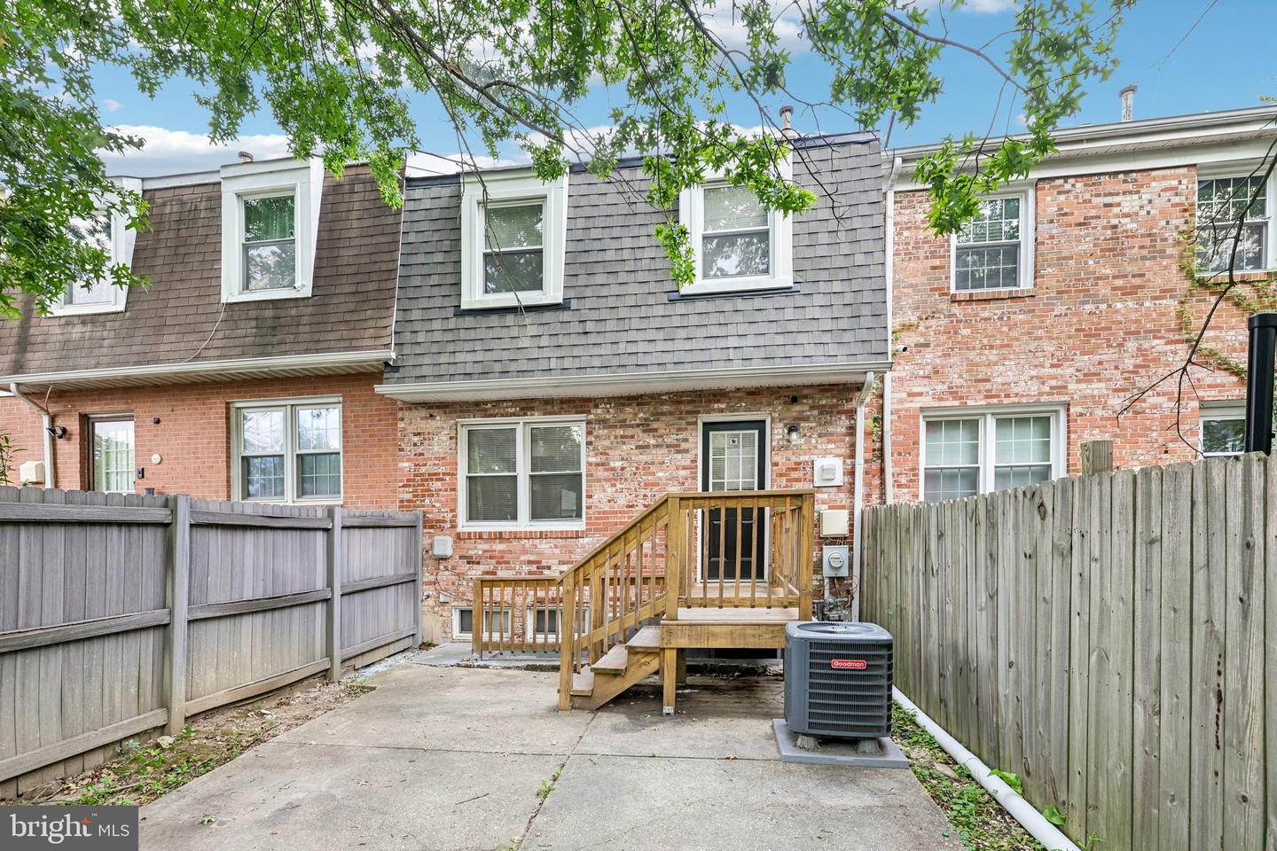 8144 Imperial Dr #4-c Property Photo 34