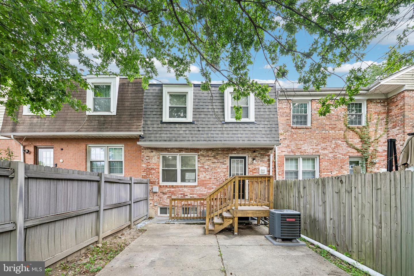 8144 Imperial Dr #4-c Property Photo 35