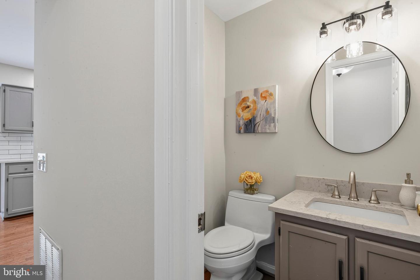 9202 Moon River Ct Property Photo 28
