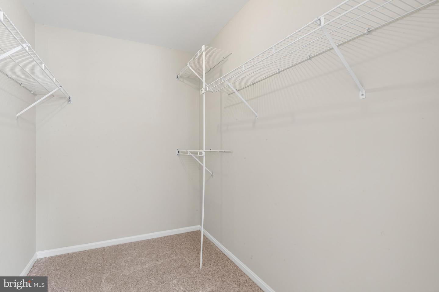9202 Moon River Ct Property Photo 35
