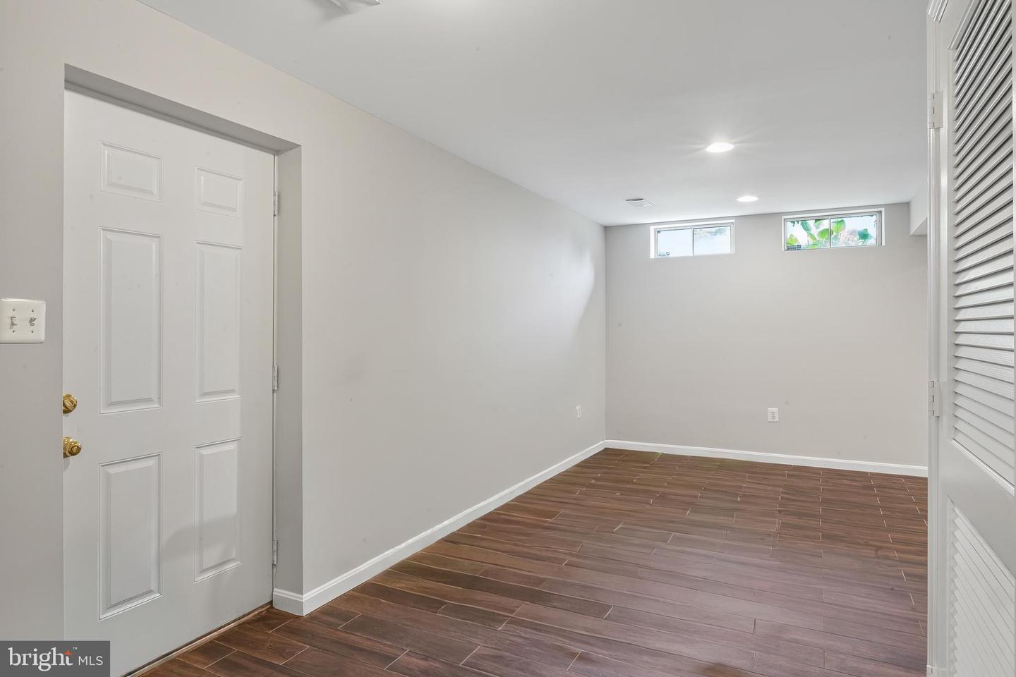 9202 Moon River Ct Property Photo 60