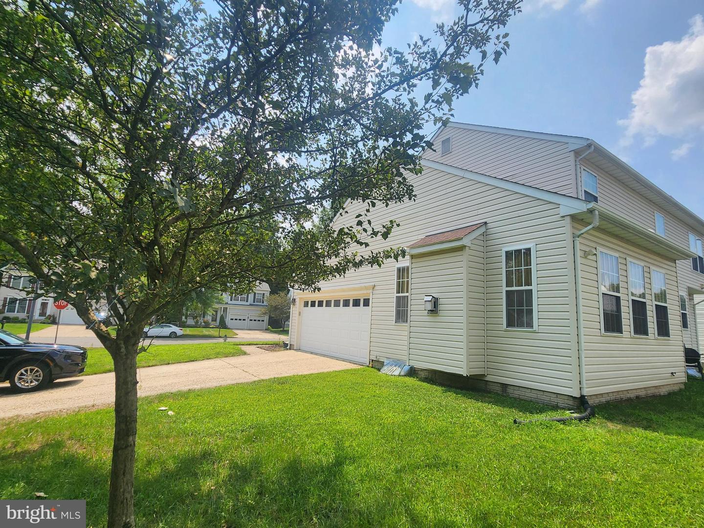 11200 Hickory Grove Ct Property Photo 10