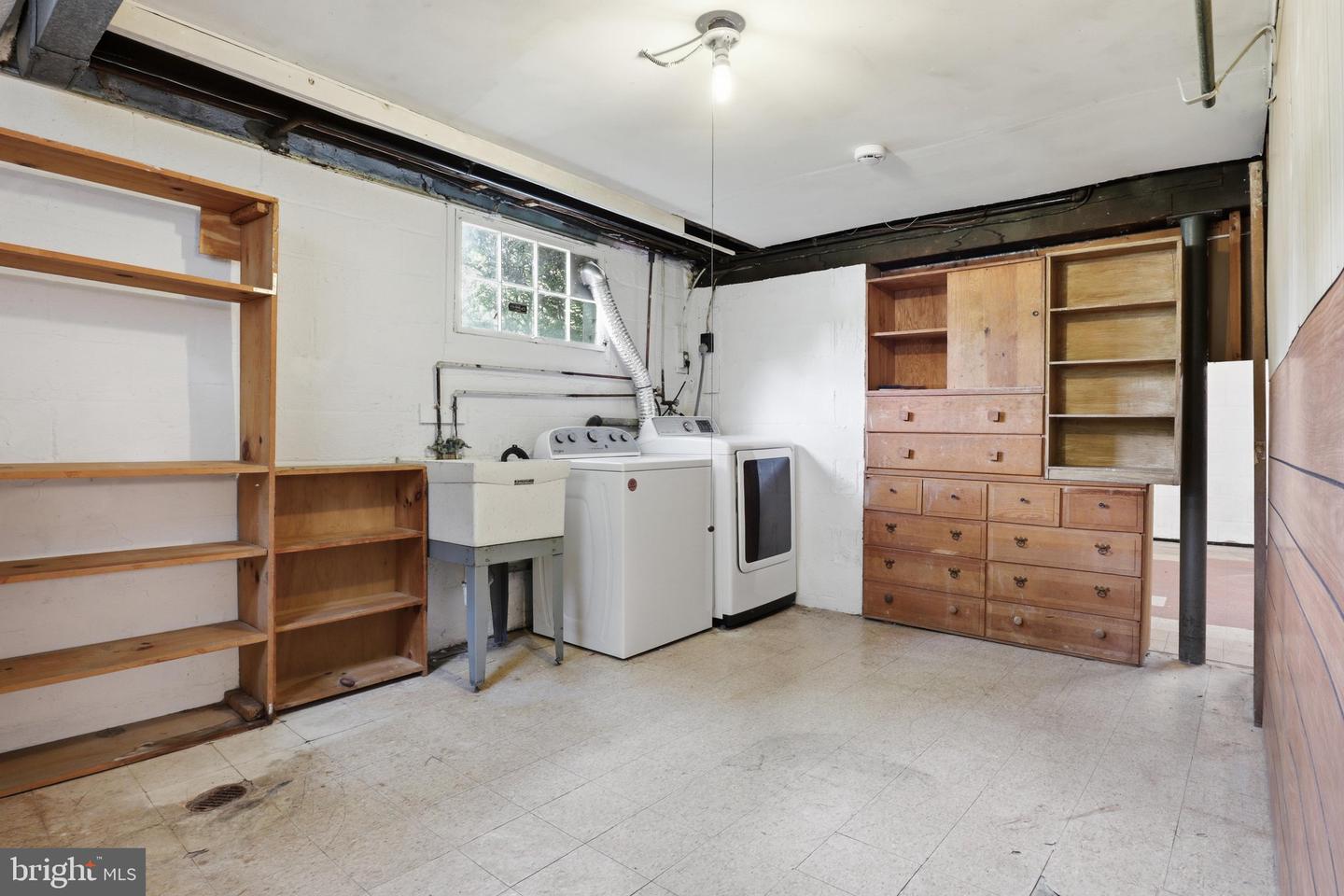 6309 Naval Ave Property Photo 34