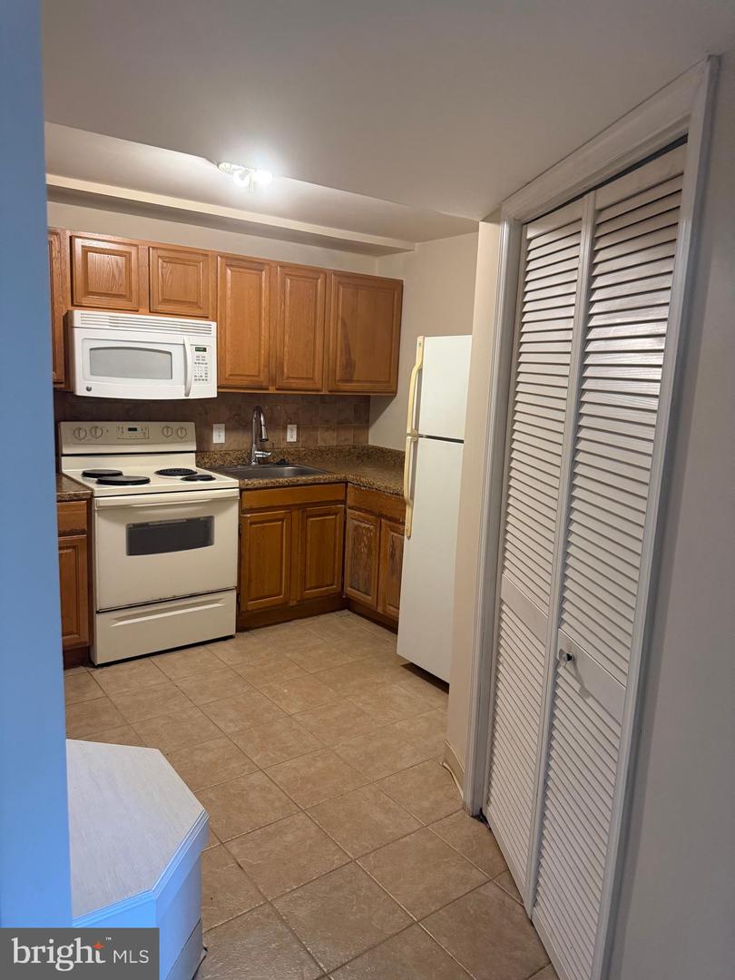 5909 Plata St Property Photo 12