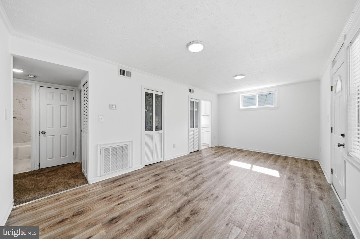 5202 Kenesaw St Property Photo 10