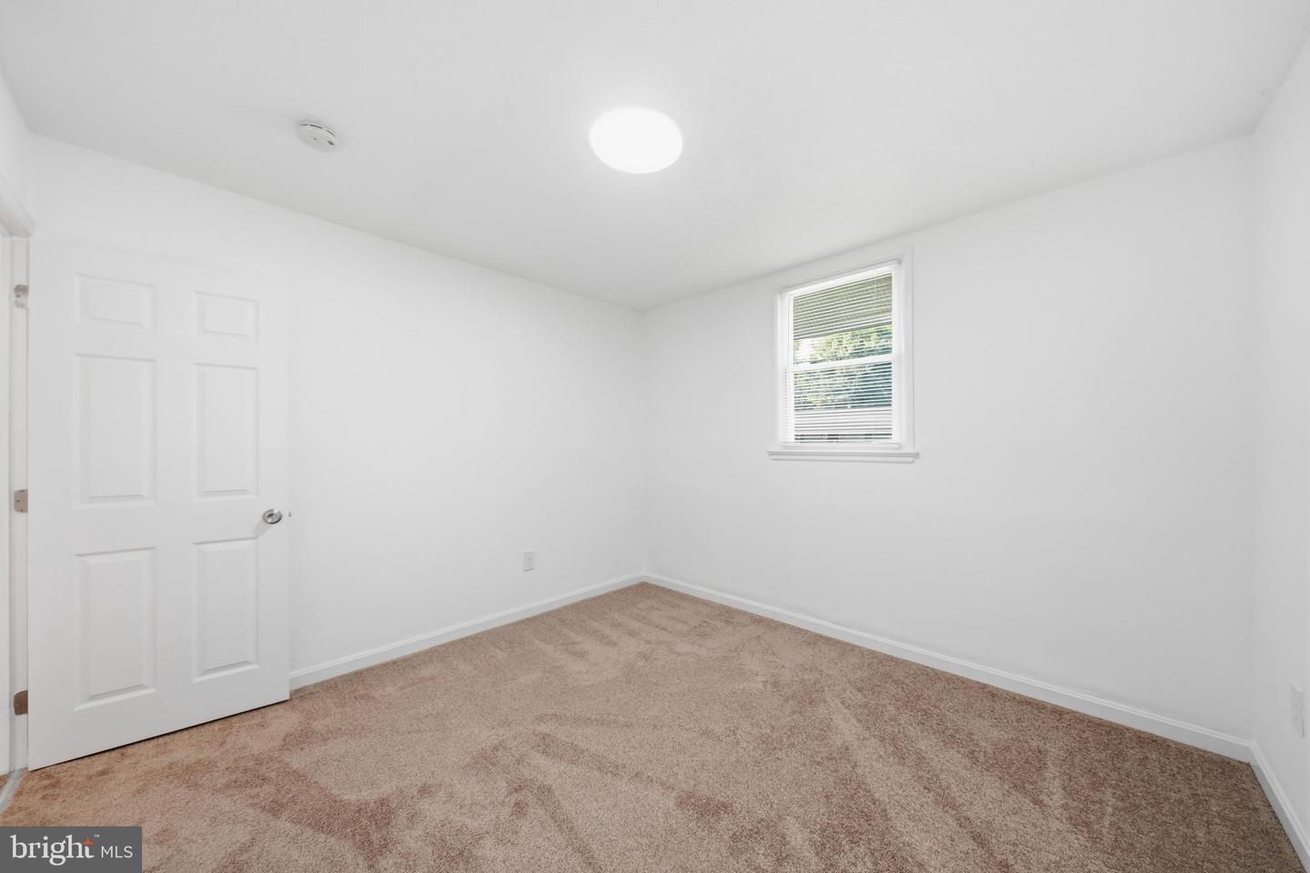 5202 Kenesaw St Property Photo 29