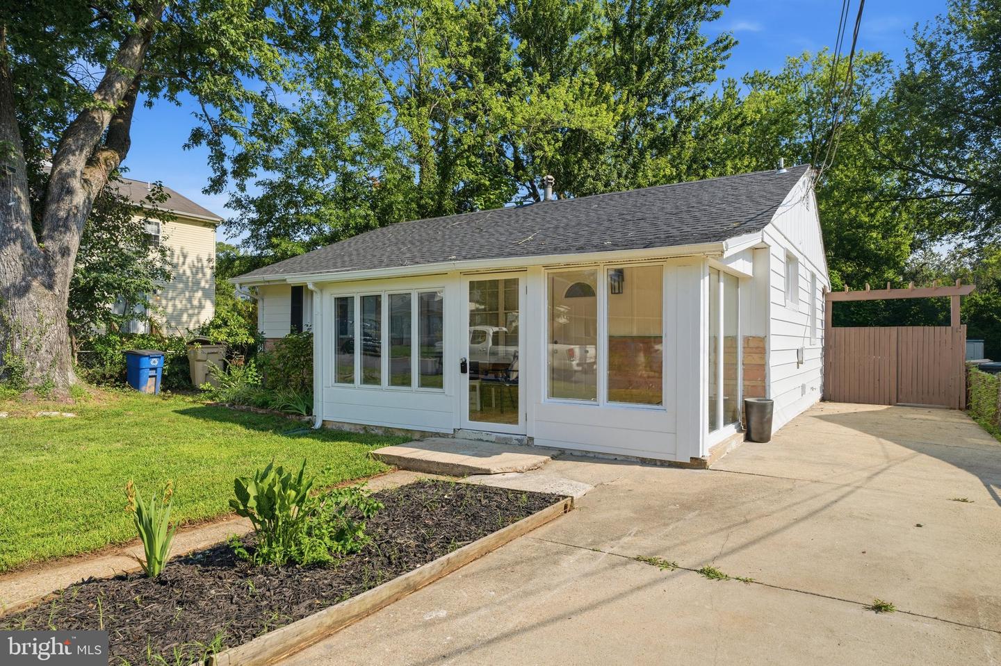 5202 Kenesaw St Property Photo 50