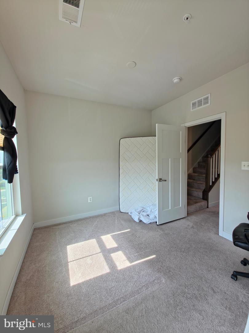 8304 Greenbelt Station Pkwy Property Photo 20