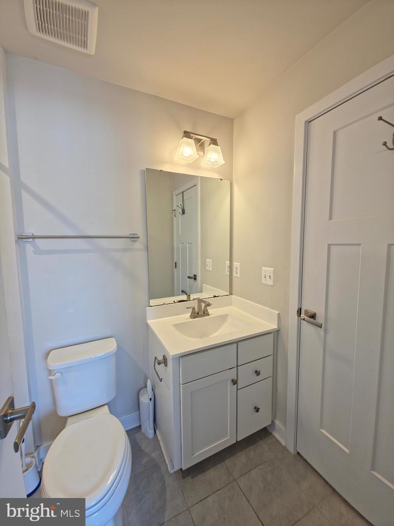 8304 Greenbelt Station Pkwy Property Photo 26