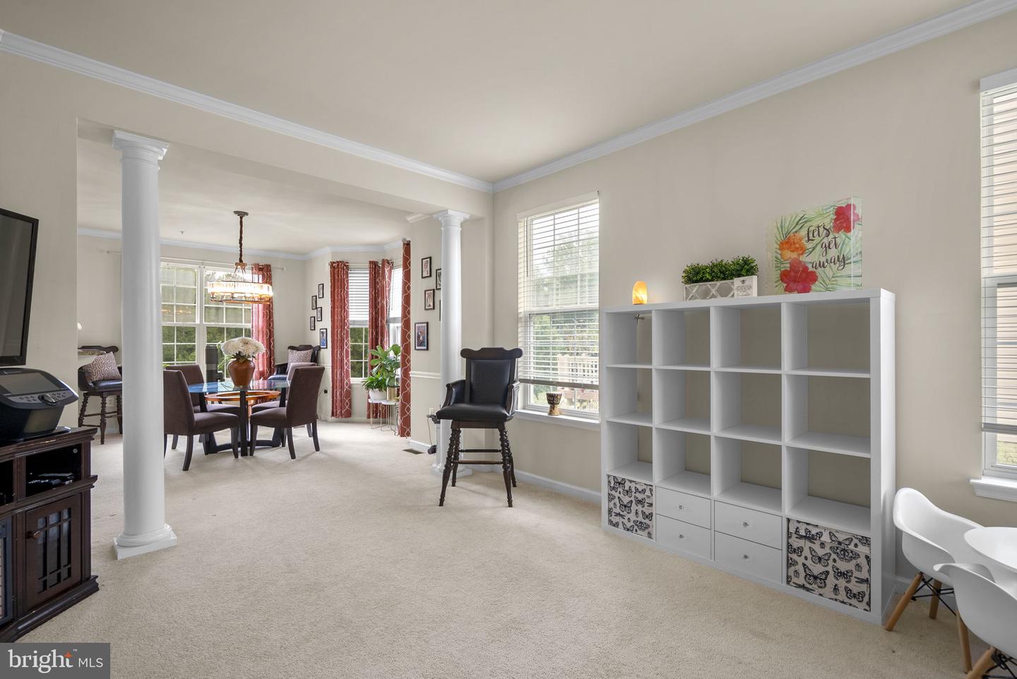 17105 Madrillon Way Property Photo 7