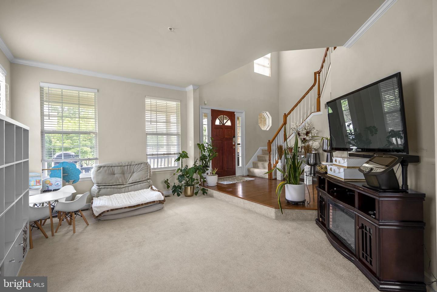 17105 Madrillon Way Property Photo 9