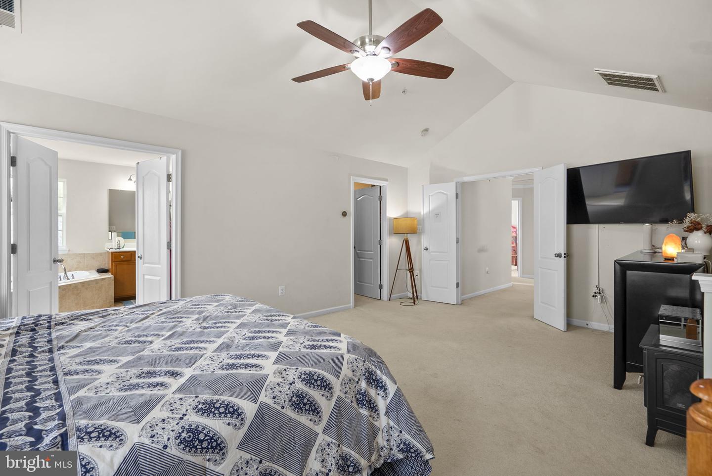 17105 Madrillon Way Property Photo 28