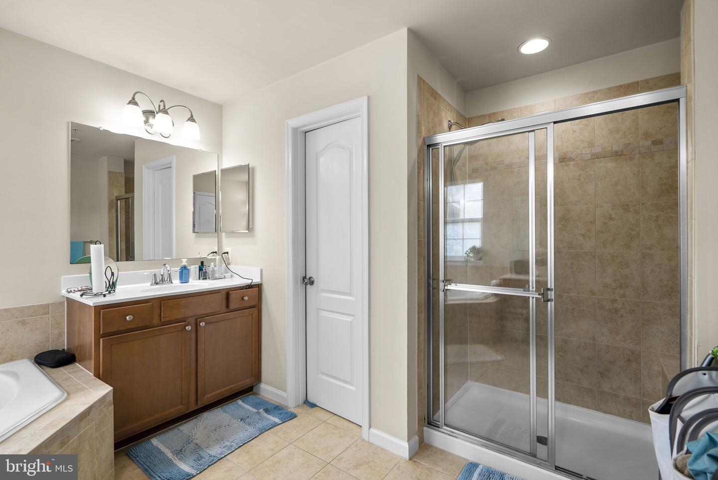 17105 Madrillon Way Property Photo 33