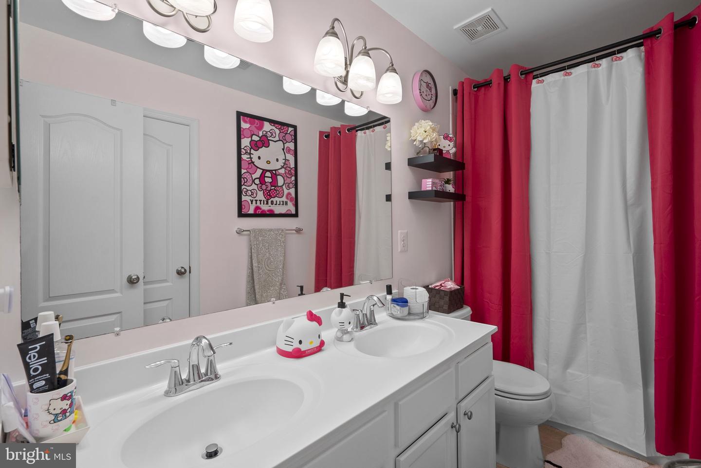 17105 Madrillon Way Property Photo 35