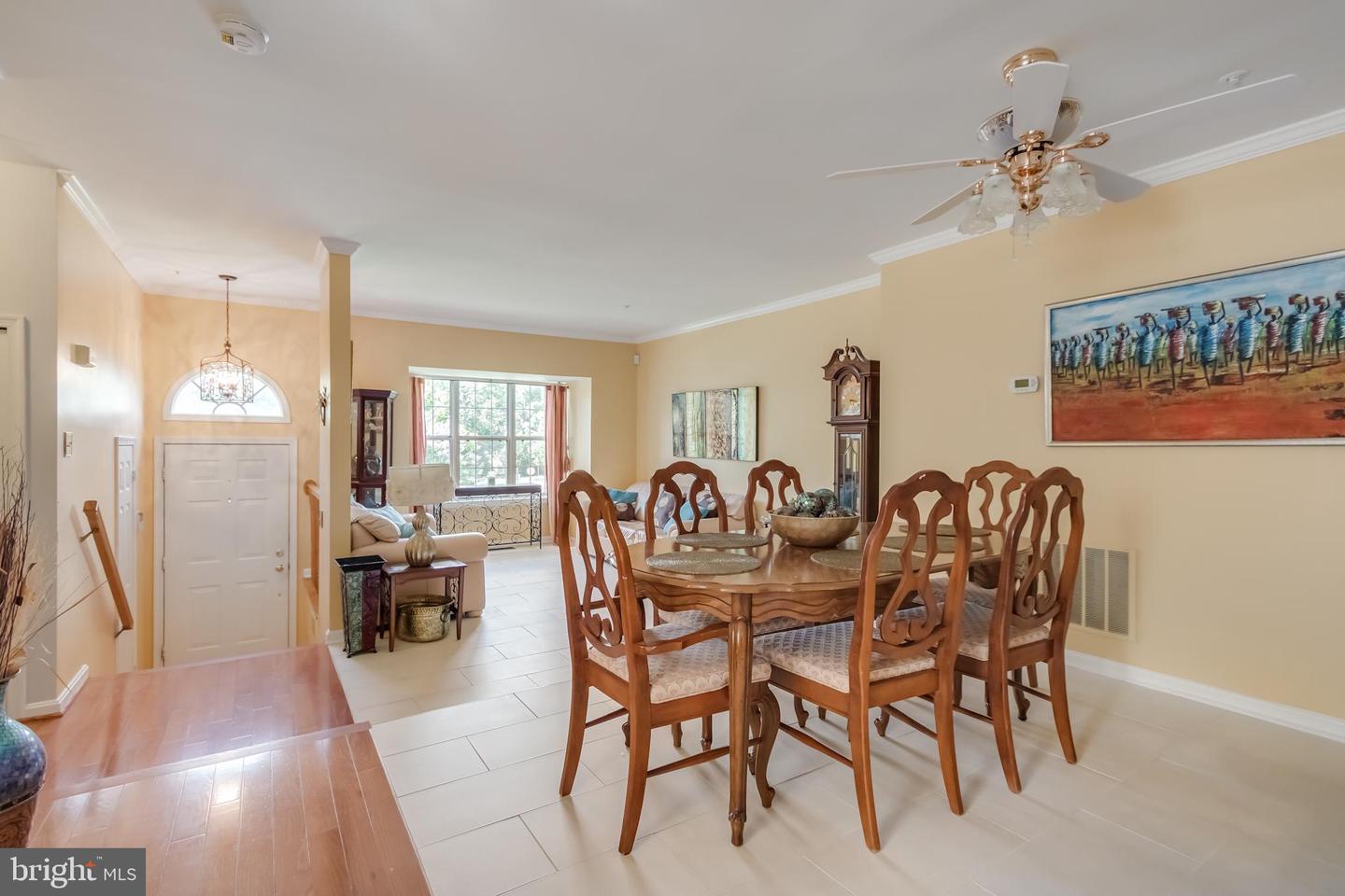10601 Lazy Day Ln Property Photo 2
