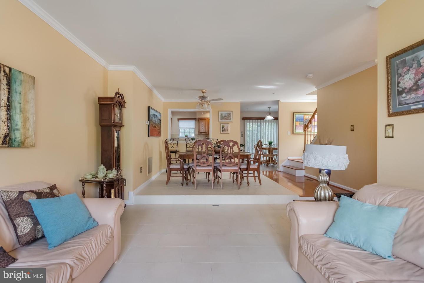 10601 Lazy Day Ln Property Photo 8