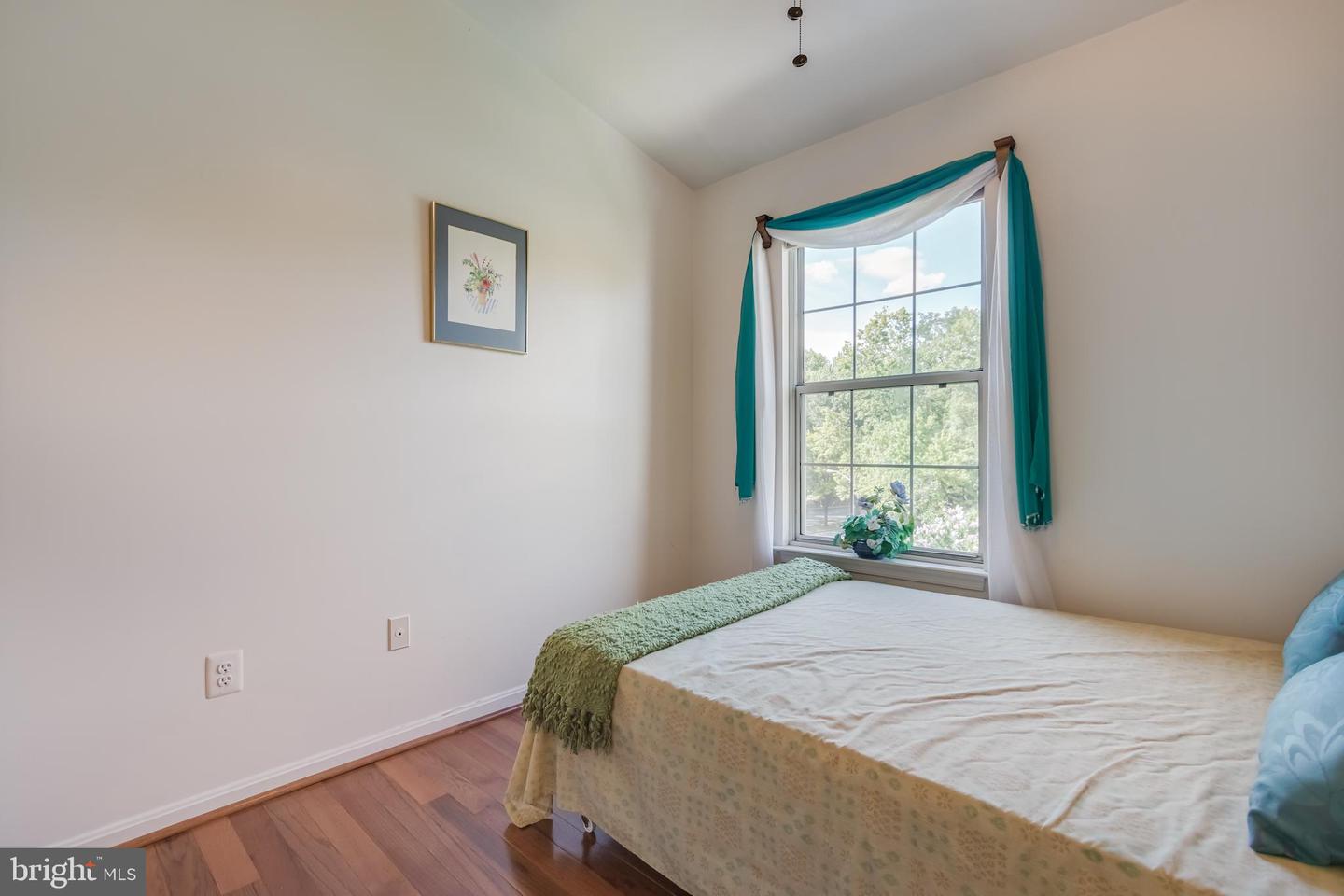 10601 Lazy Day Ln Property Photo 29