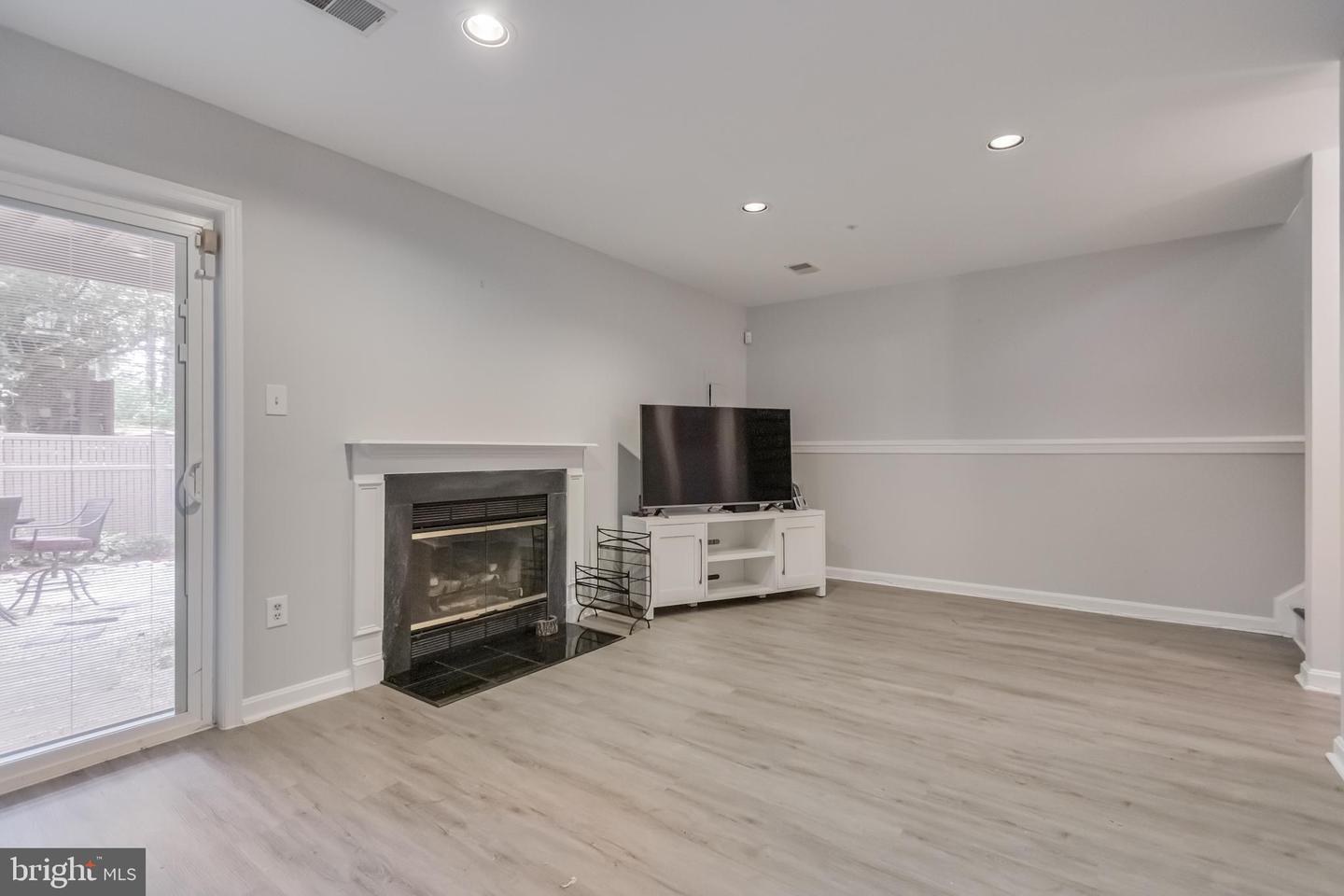 10601 Lazy Day Ln Property Photo 33