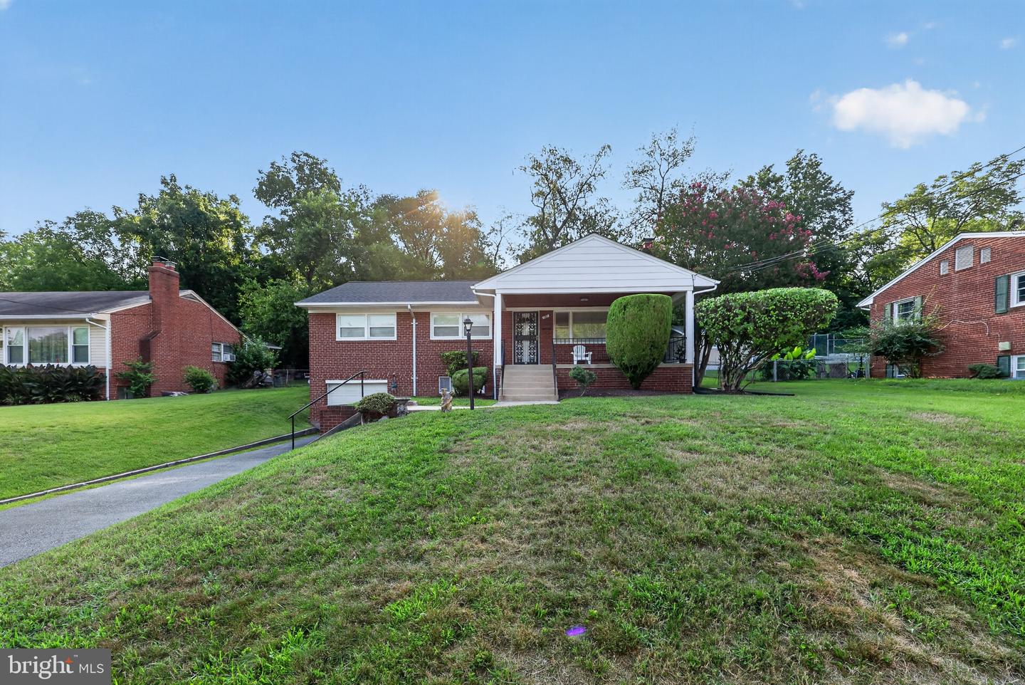 1107 RAYDALE RD