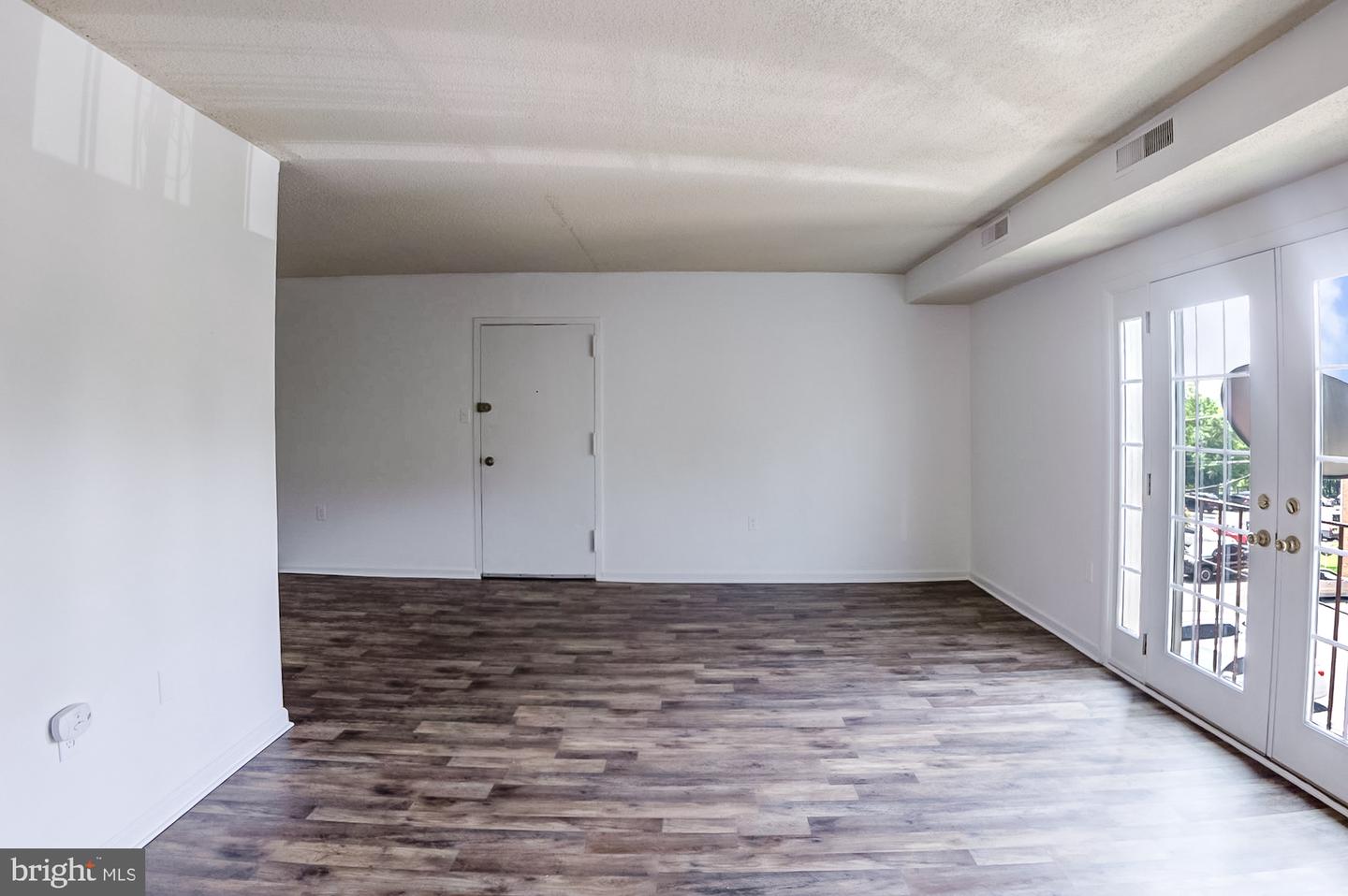 3805 Swann Rd #301 Property Photo 1