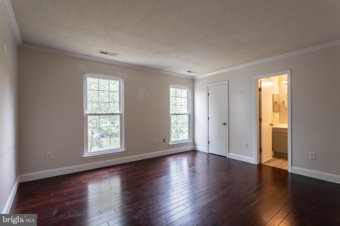 11004 Spring Lake Dr Property Photo 11