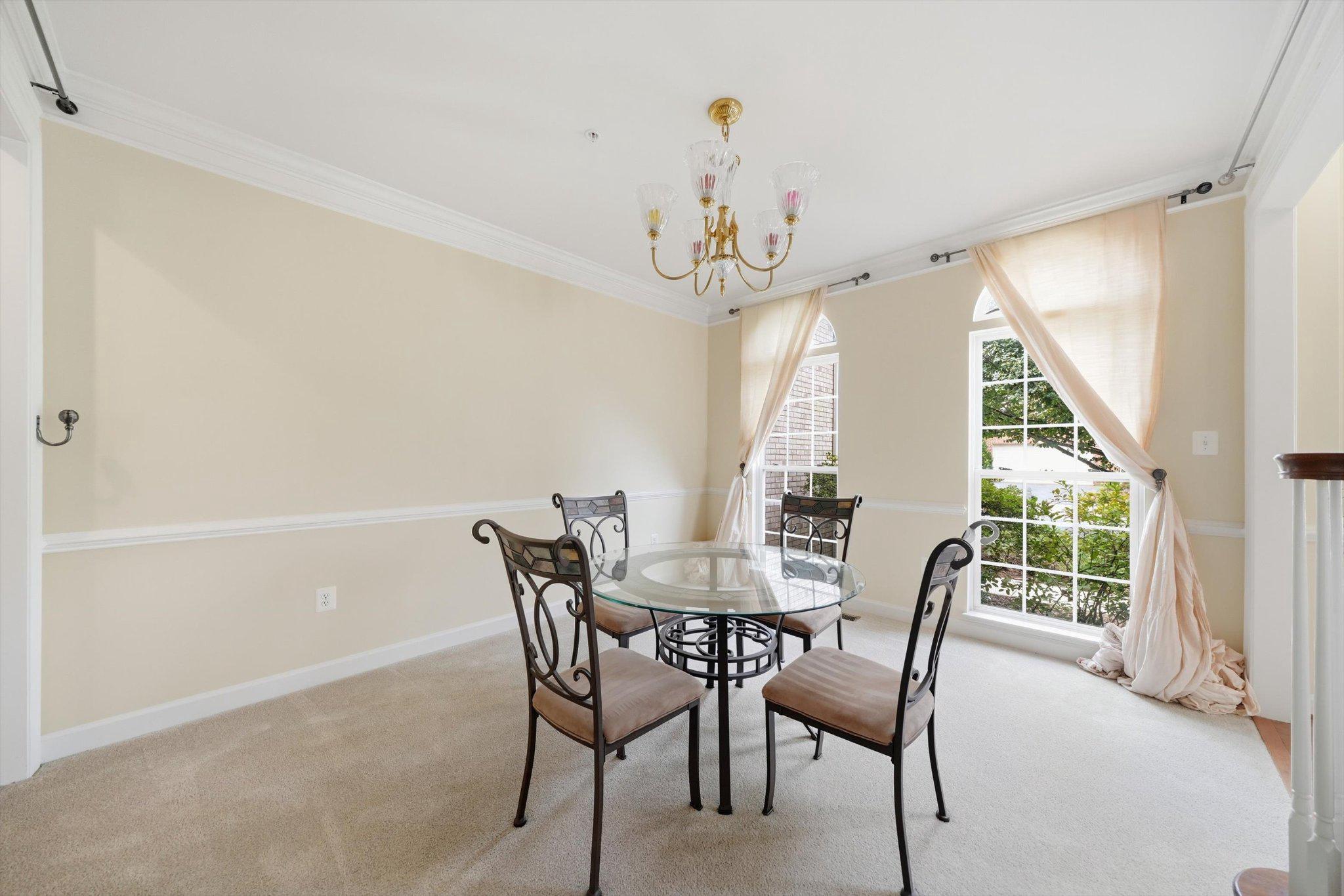 10009 Nicol Ct E Property Photo 11