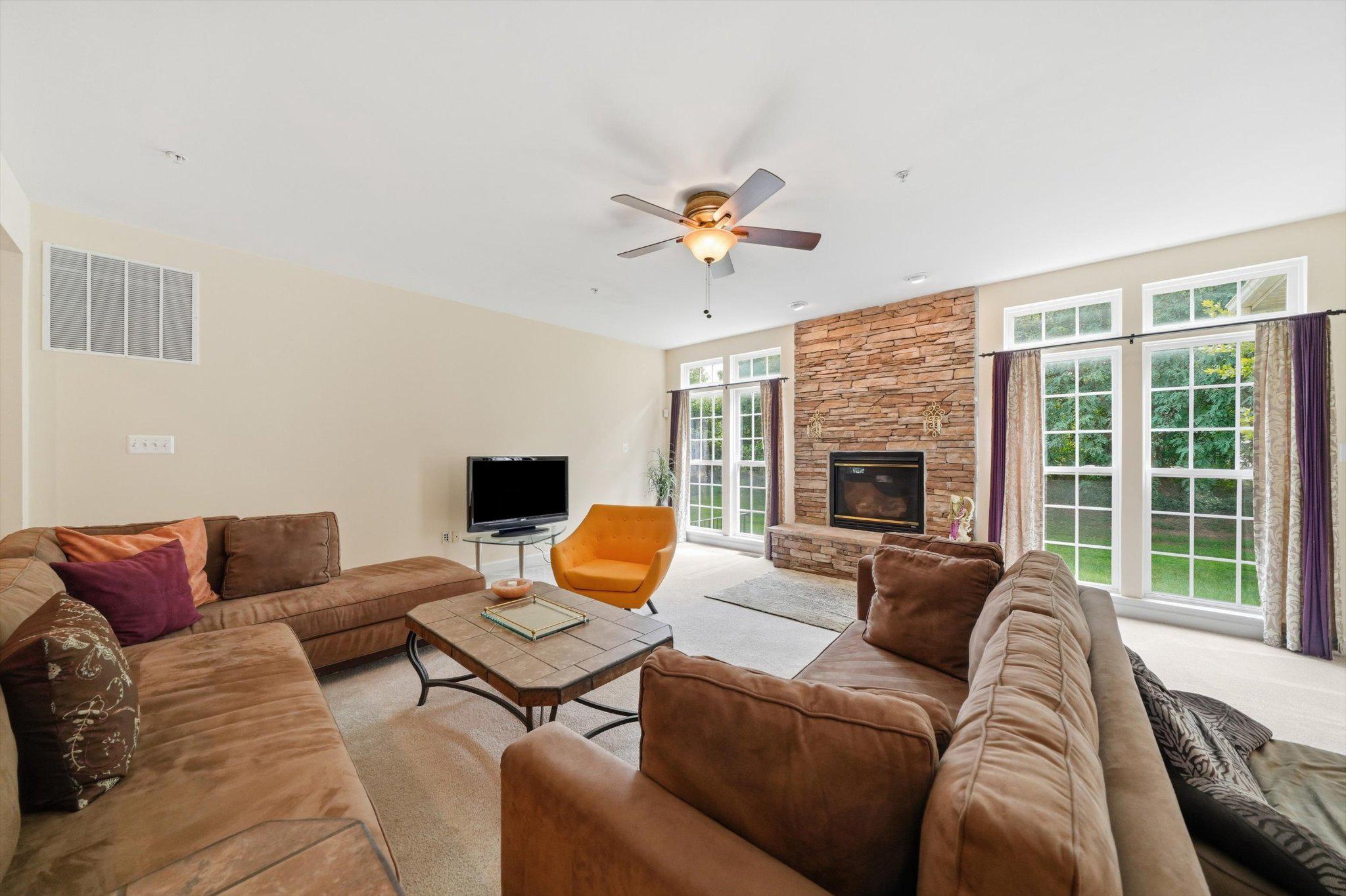 10009 Nicol Ct E Property Photo 22
