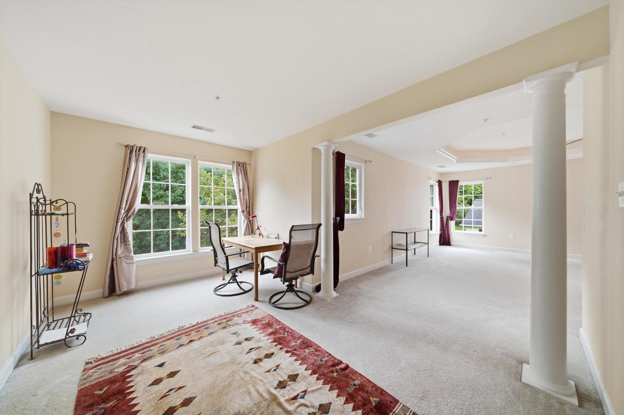 10009 Nicol Ct E Property Photo 33