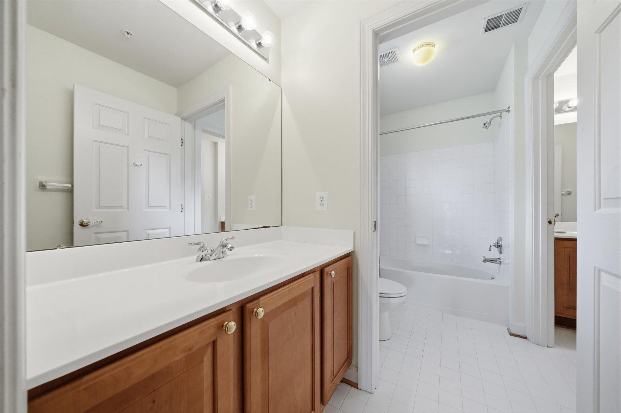 10009 Nicol Ct E Property Photo 46