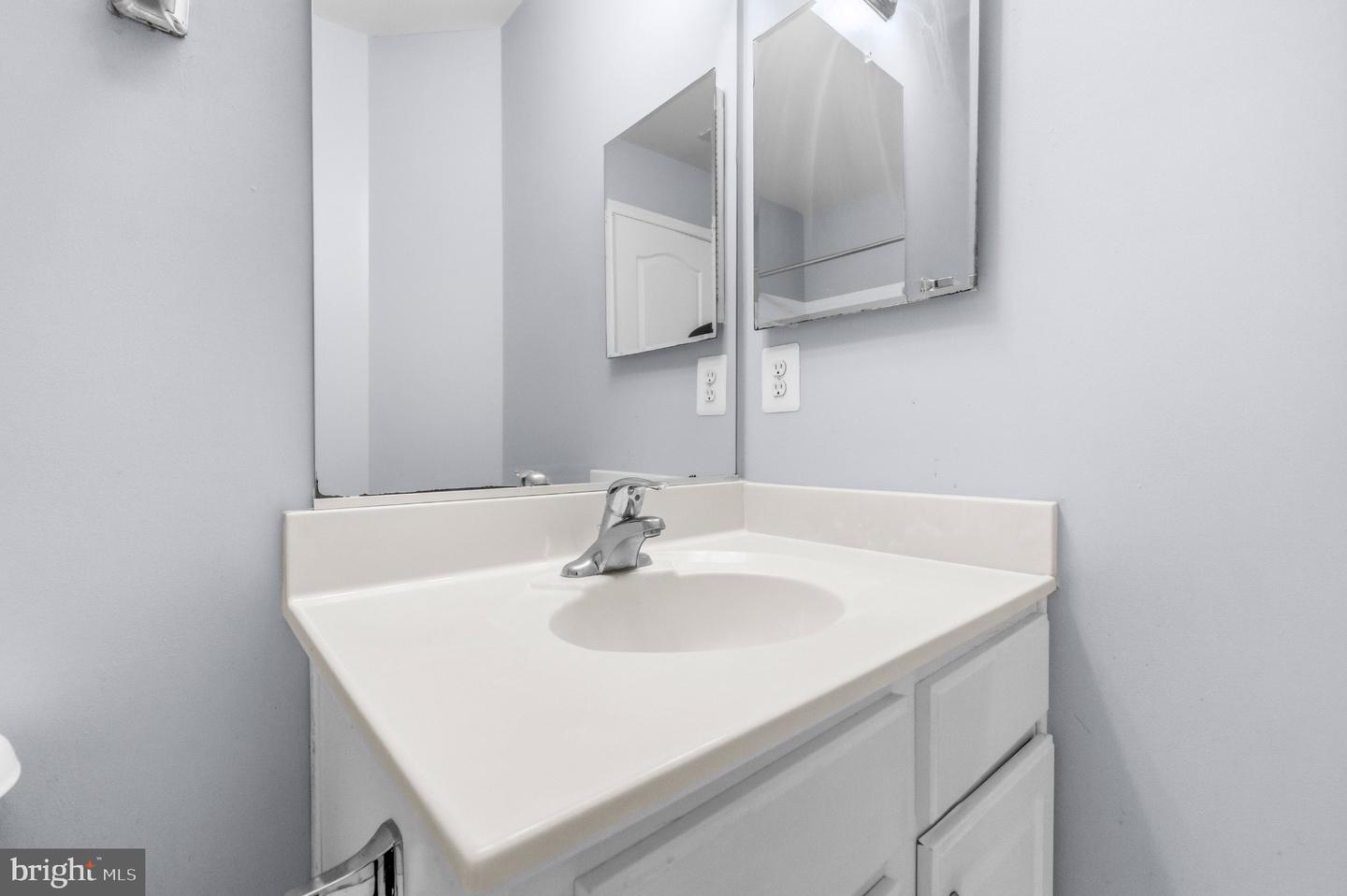 15409 Bennetts Run Ct Property Photo 24
