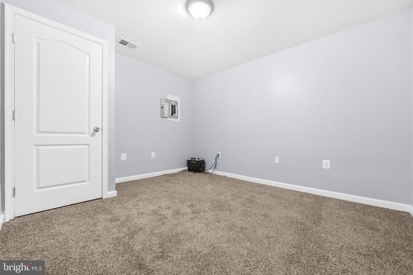 15409 Bennetts Run Ct Property Photo 29